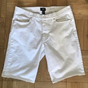 H&M slim fit white shorts